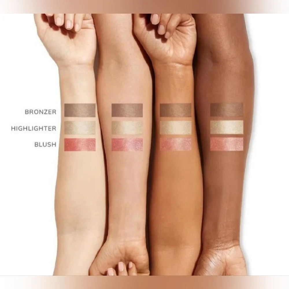 Farmasi Liquid Blush; Midnight Blush